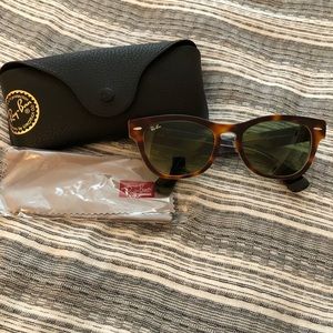 Cateye Ray Ban sunglasses